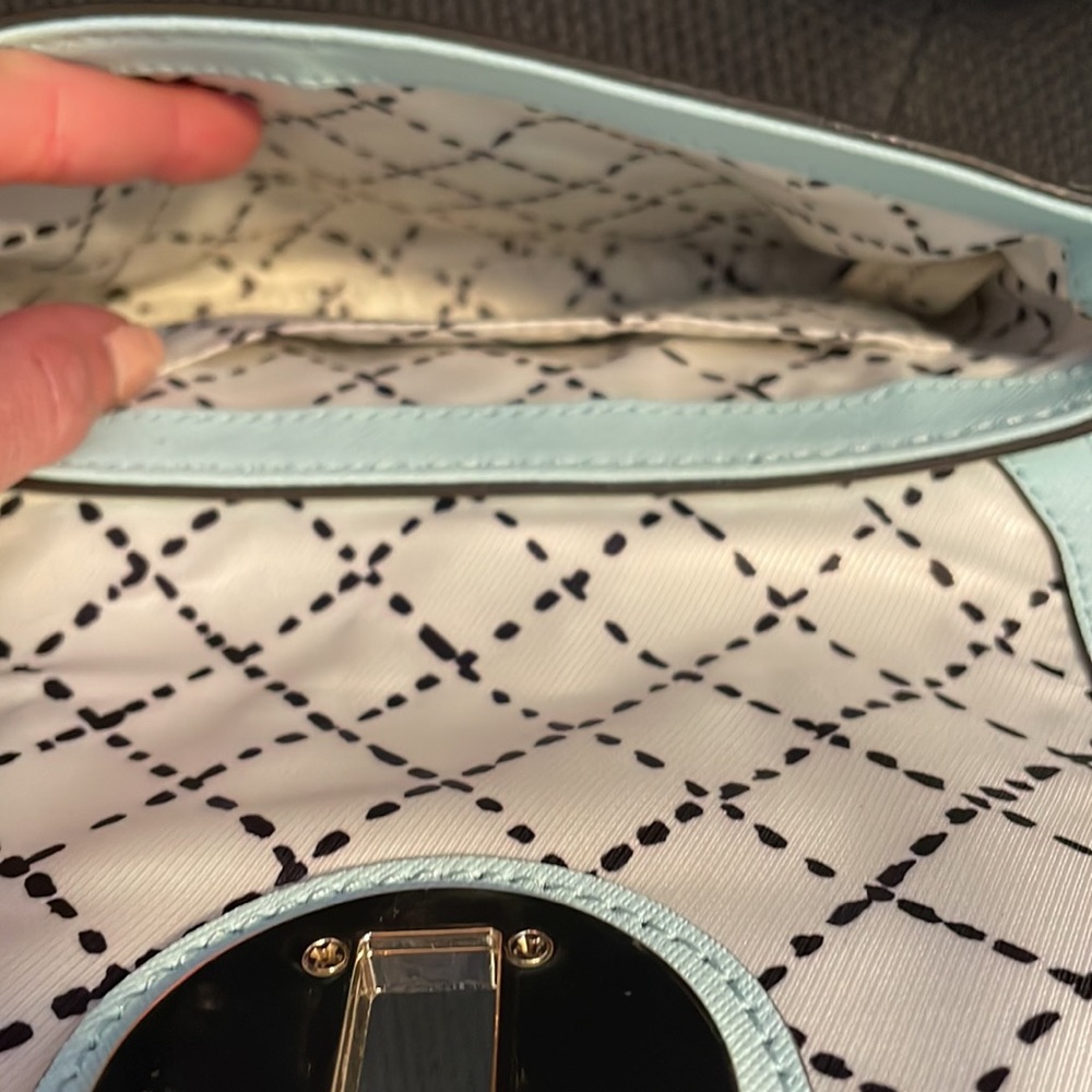 Kate spade crossbody - Picture 4 of 4